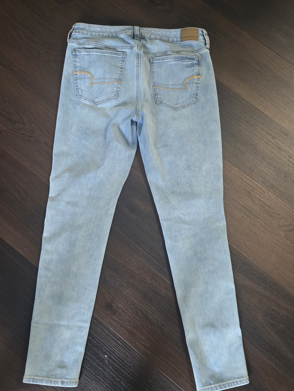 American Eagle Outfitters Light Wash Skinny Jeans - Picture 2 of 5